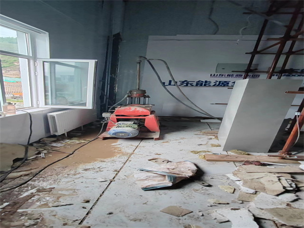 阳山地基基础下沉墙体裂缝加固注浆顶升施工